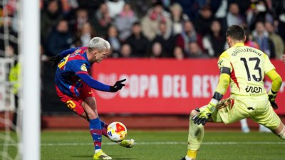 Барса оцеля в Албасете