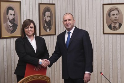 Корнелия: Радев оставя отворени врати за коалиция с ГЕРБ