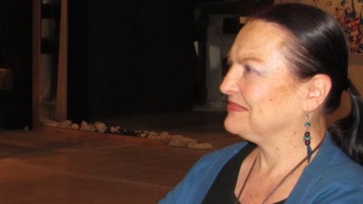 Майката на издирваният рейнджър е прочута пианистка и професор