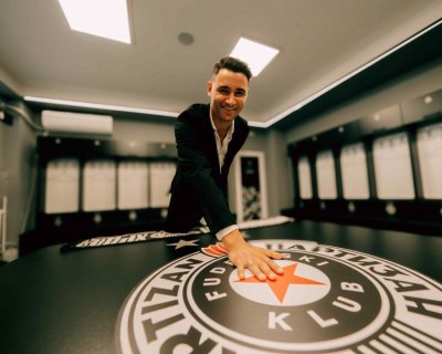 Халфът на Партизан Янис Карабельов може да се озове от