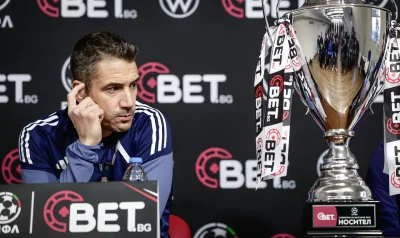 Старши треньорът на Левски Хулио Веласкес изрази своите притеснения относно състоянието на