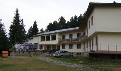 Каква педофилия? Камерите са на показ и вътре в хижата