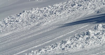 Три лавини паднаха за ден в района на Седемте рилски езера