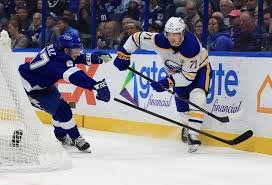 С късен гол Джейк Гюнцел донесе победата за Тампа Бей