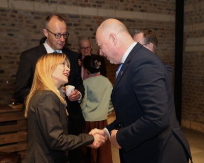 Премиерът Росен Желязков разговаря с италианския министър председател Джорджа Мелони