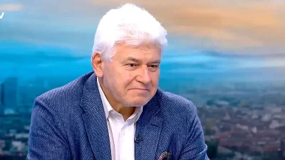 Проф. Киров: Ако е имало забавяне, вината не е на Йотова