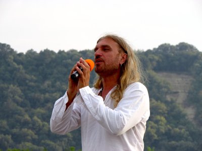 Коцето Калки: Будизмът цени живота и не насърчава самоубийството