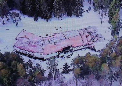 Вижте как изглежда хижата на ужасите (СНИМКИ)