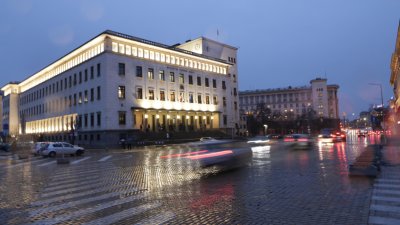 БНБ: Нов дълг от 150 милиона евро е поет чрез емисия държавни ценни книжа