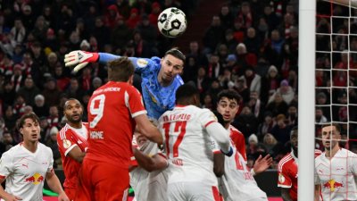 Байерн пак във финалното каре след шест години