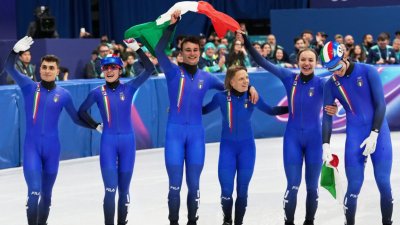 Италия спечели смесената щафета в шорттрека на Олимпийските игри в