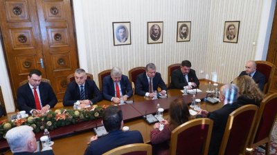 Кольо Колев пред Lupa.bg: Радев с БСП на изборите? Това е клатене на въздуха