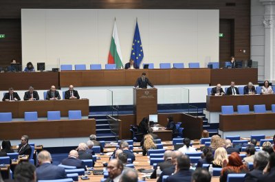 Службите разкриха в НС: Разпитано е мистериозното момиче за случая &bdquo;Петрохан&ldquo;