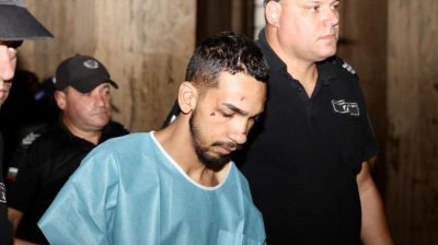 Обвиниха в умишлено убийство камикадзето, врязало се в автобус в София и убило д-р Иса Али