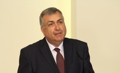 Проф. Георги Близнашки: Румен Радев избра Андрей Гюров за служебен премиер