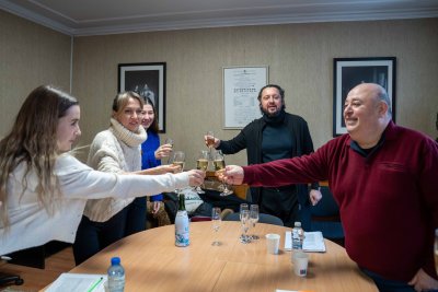 Известният актьор и комик Любомир Нейков прави своя дебют в