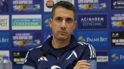 Треньорът на "Левски": Натикахме "Ботев" (Пд) в неговата половина