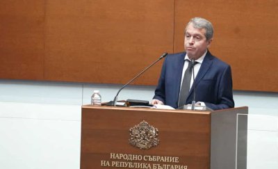 БОМБА от трибуната: Вицепремиерът Цицелков бил арестуван 3 пъти?