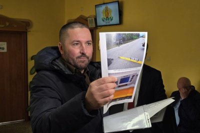 Делото за смъртта на Сияна: Бащата оспорва експертизата, липсват 12 снимки от втория оглед (СНИМКИ)