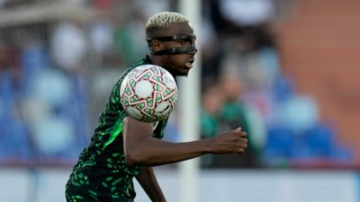 Нападателят Виктор Осимен призна че в бившия му клуб Наполи