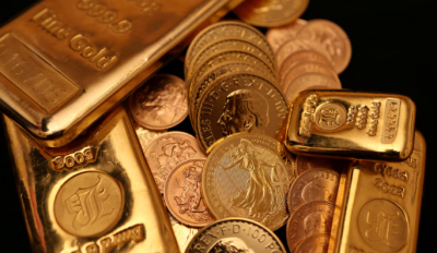 Златото поскъпна, петролът поевтиня