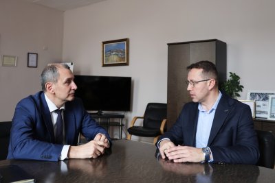 Новият здравен министър върна шефа на педиатрията!