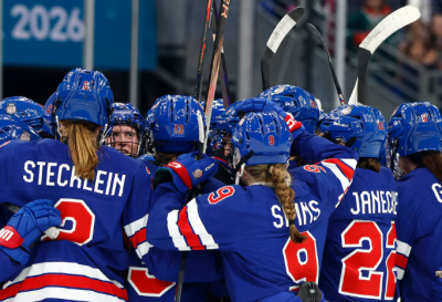 Женският отбор на САЩ по хокей на лед спечели златните