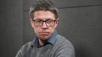 За Цицелков честните избори отдавна са печеливш бизнес, с който си изкарва...алкохола