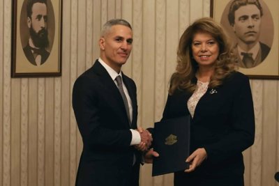 Илияна Йотова готова да подпише указ за освобождаването на Цицелков