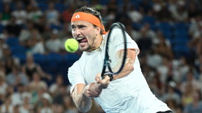 ​​​​​​Зверев започна с победа, Рууд отпадна в Акапулко 