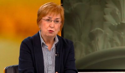Екатерина Михайлова: НС не трябва да работи по време на предизборна кампания