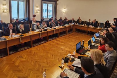 Депутатите отхвърлиха ветото на Йотова за Изборния кодекс 