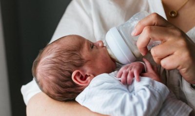 ЕС следи зорко вноса на съставка за бебешко мляко от Китай