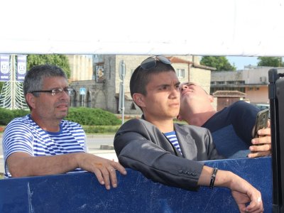 Няма следа от екипажа на потъналия рибарски кораб