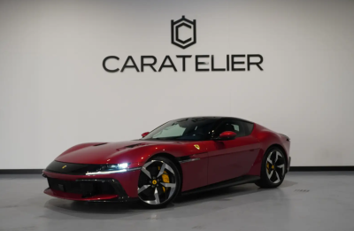 Емилия и мъжът й яхнаха &bdquo;Ферари&ldquo; за 600 000 евро (Снимки)