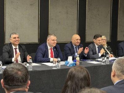 Искат Пеевски за водач и в Кърджали, и в Благоевград 