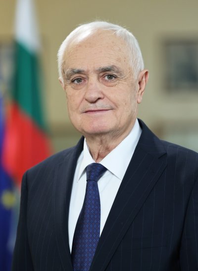 Запрянов само дал "да" за транзит на съюзнически самолети през нас 