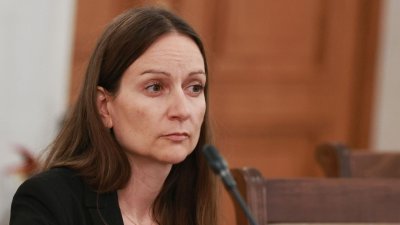 Проверяват електроснабдителните дружества заради високи сметки за ток