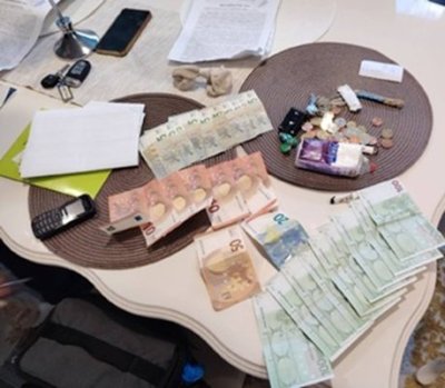 Четирима ало измамници са задържани и обвинени след спецакция на ГДНП