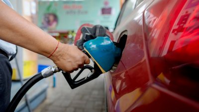 Задава се рязък скок в цената на петрола!