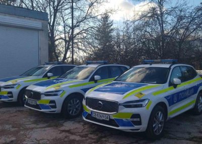 Полицията в Разград ще следи за реда с три нови патрулки (СНИМКА)