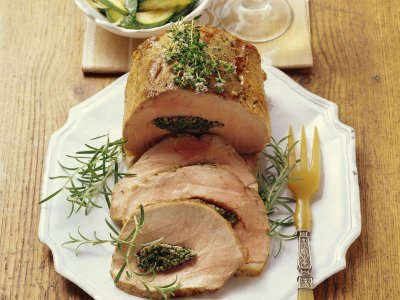 Свинско пълнено с билки (+ лучени тиквички)