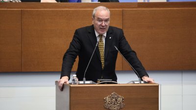 Виктор Папазов се закле като депутат от &bdquo;Възраждане&ldquo; на мястото на Славчо Крумов