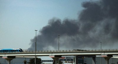 ОАЕ поеха хотела и храната на блокираните туристи