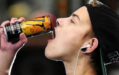 Испания забранява енергийните напитки на лица под 16 години