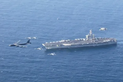 Иран е атакувал американския ядрен самолетоносач &bdquo;Ейбрахам Линкълн&ldquo;