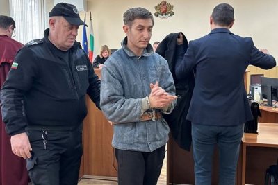 Пращат в психиоклиника Ангел от Радиново, обвинен в убийството на баща си