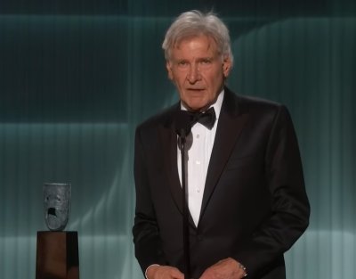 Индиана Джоунс се разплака: Дойдох да получа награда за това, че съм жив