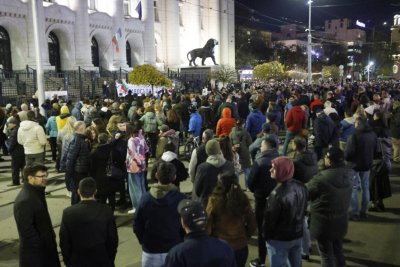 Протестът срещу Сарафов пред Съдебната палата се мести към ВСС