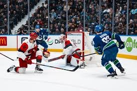 Хеттрик на Елерс дари победа за Каролина